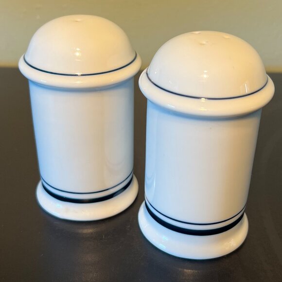 Vtg DANSK BISTRO Christianshavn Blue Porcelain Salt & Pepper Shakers ~ Portugal - Picture 3 of 6